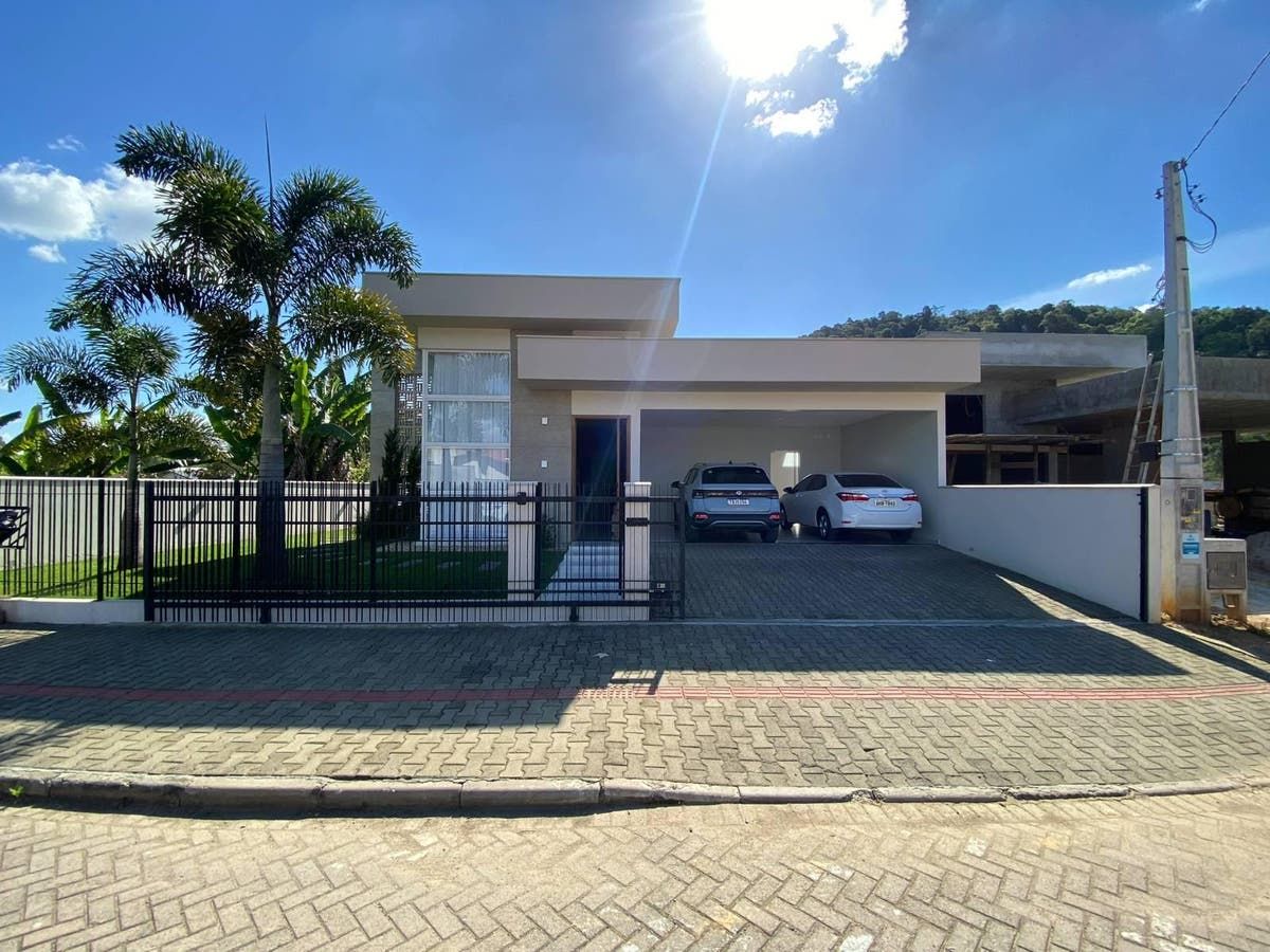 Casa Mobiliada e Decorada- Bairro Gruta, Ituporanga