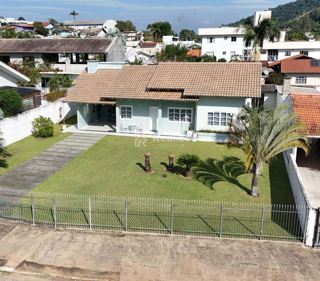 Casa à venda no bairro Santo Antônio – Ituporanga/SC ✨ Conforto, espaço e uma ótima localização para você e sua família! - 13