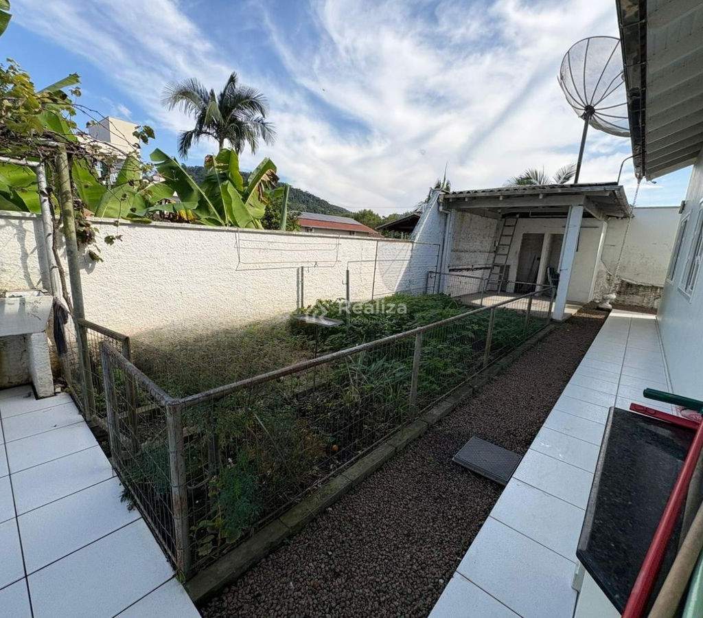 Casa à venda no bairro Santo Antônio – Ituporanga/SC ✨ Conforto, espaço e uma ótima localização para você e sua família! - 16