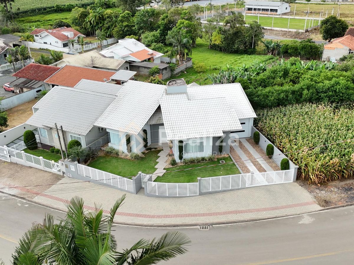 CASA À VENDA NO BAIRRO GABIROBA, ITUPORANGA-SC - 435 m²