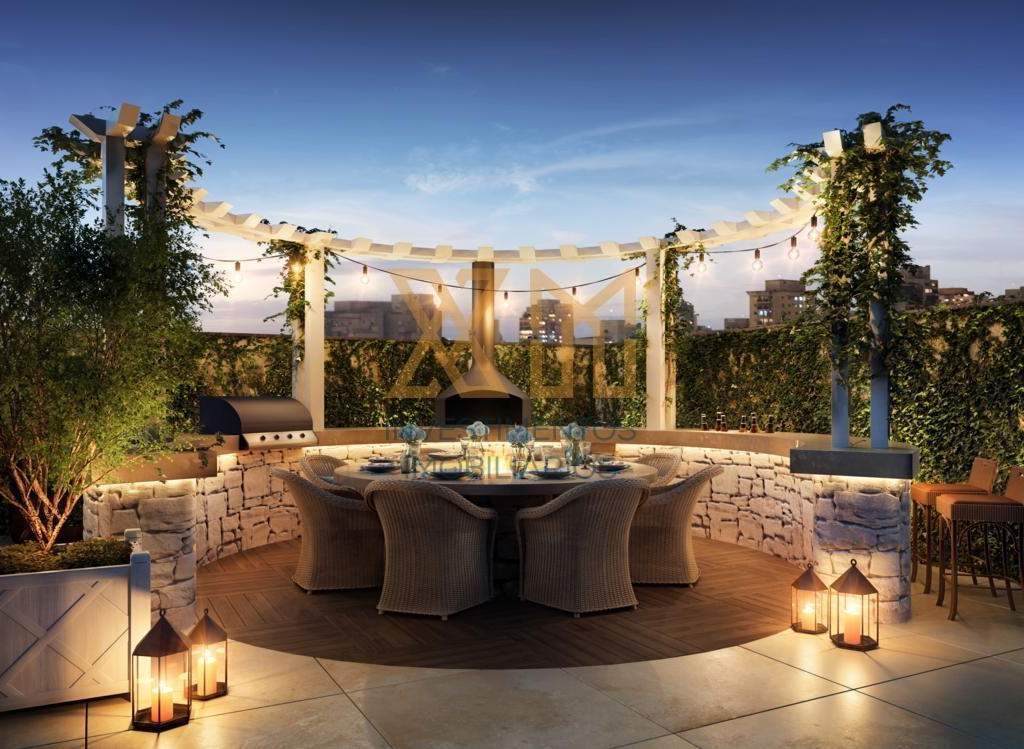 Hamptons Village - Embraed - 15