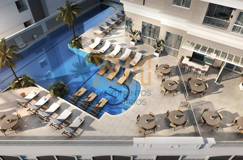 Hamptons Village - Embraed - 23