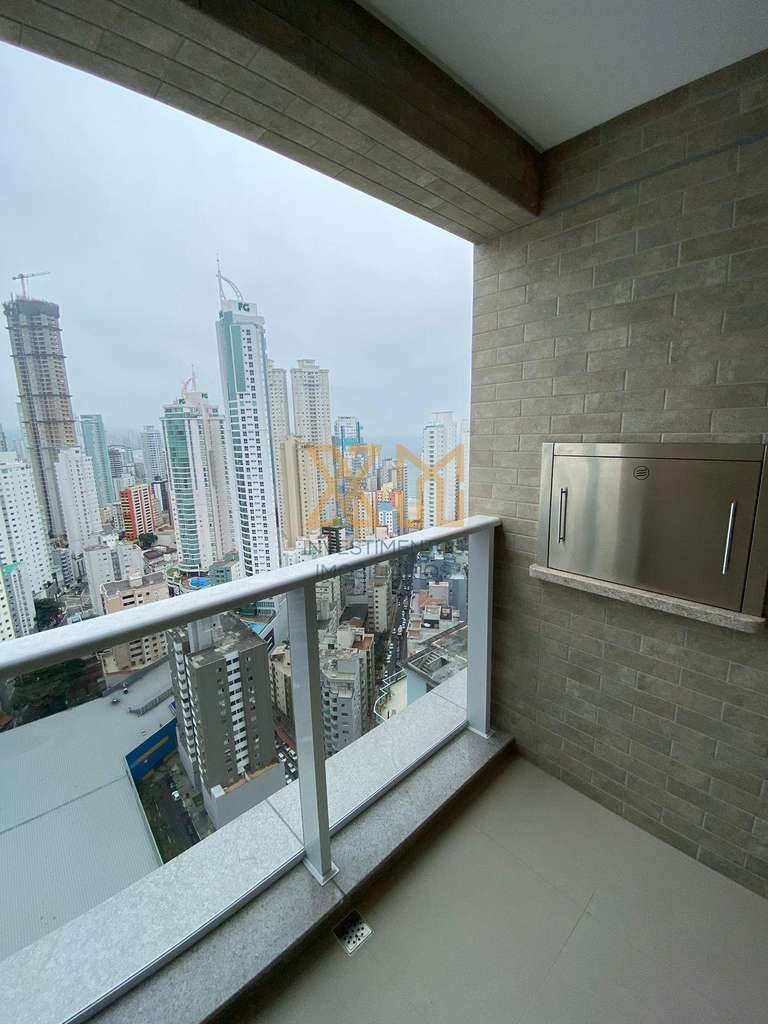 Hamptons Village - Embraed - 5