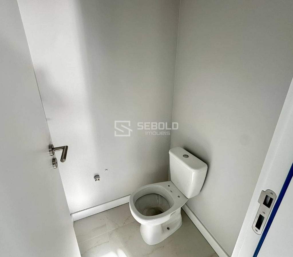 Apartamento à 50 Metros do Mar em Balneário Piçarras - 13