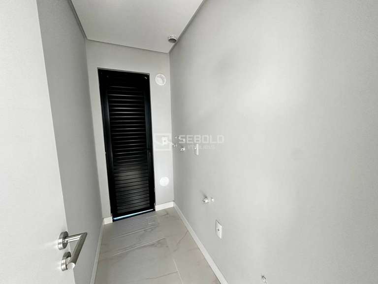 Apartamento à 50 Metros do Mar em Balneário Piçarras - 14