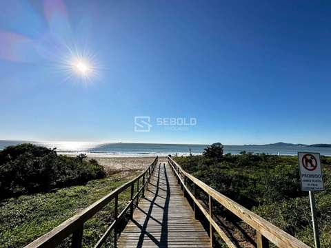 Apartamento à 50 Metros do Mar em Balneário Piçarras - 3