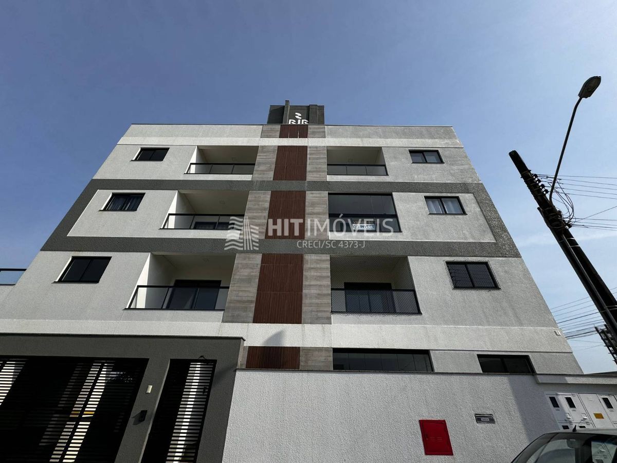 APARTAMENTO - MEIA PRAIA - NAVEGANTES - SC - R$ 900 mil
