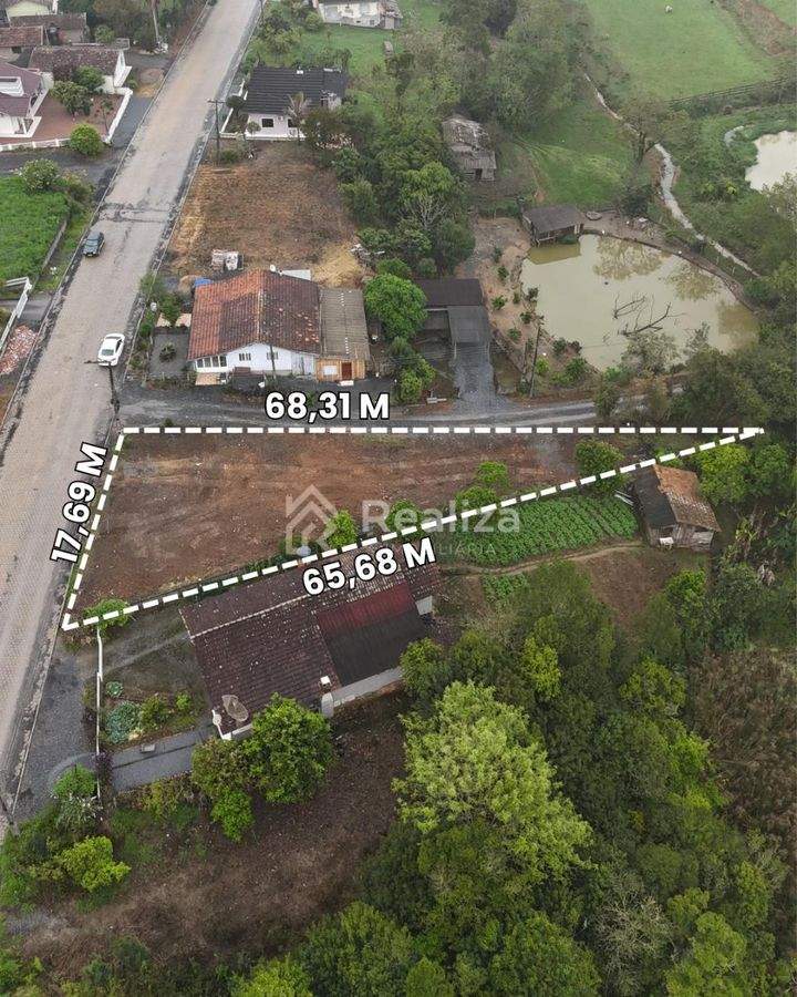 Terreno à venda em Imbuia - 1