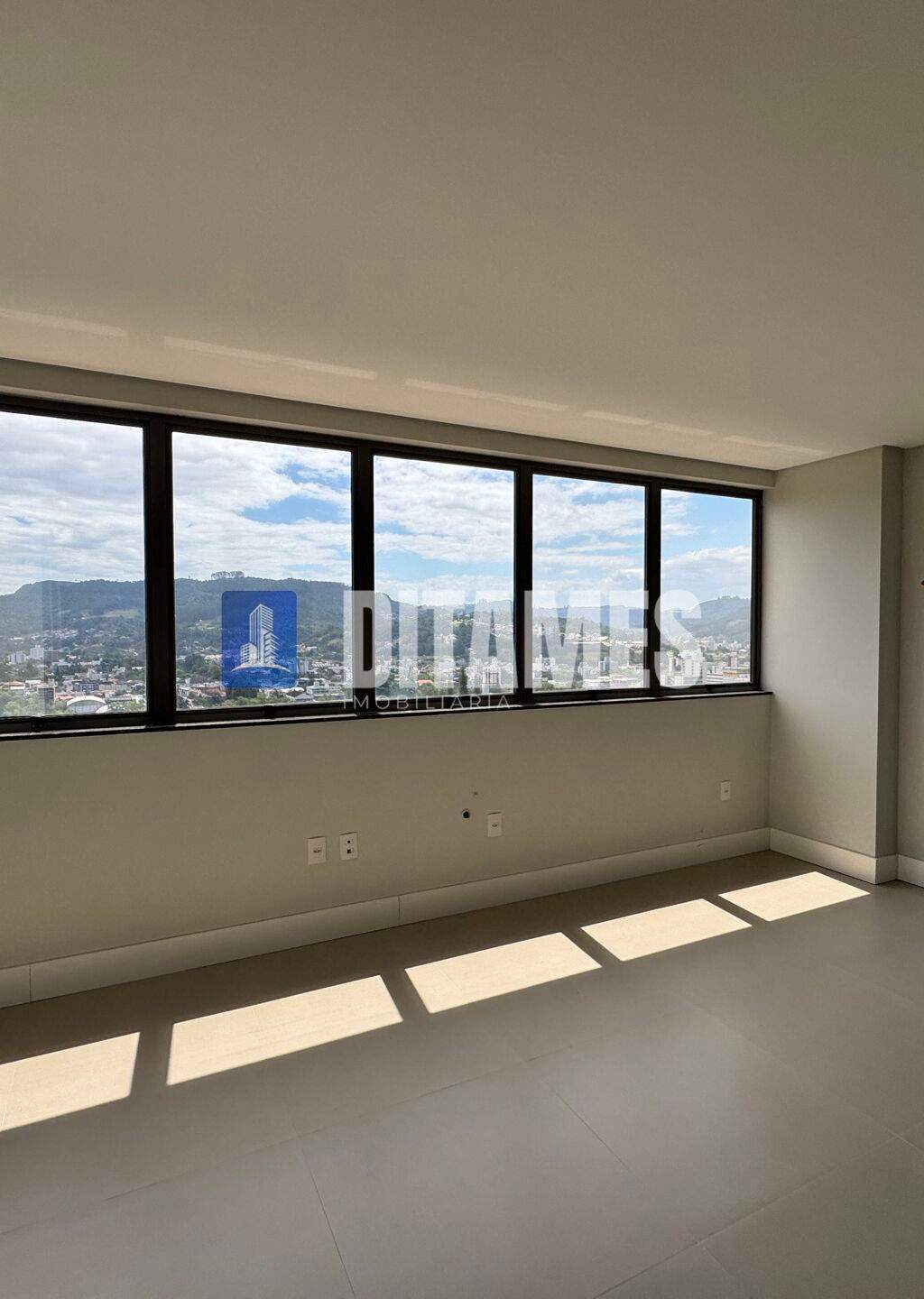 Sala comercial à venda no bairro Eugênio Schneider em Rio do Sul/SC - 10