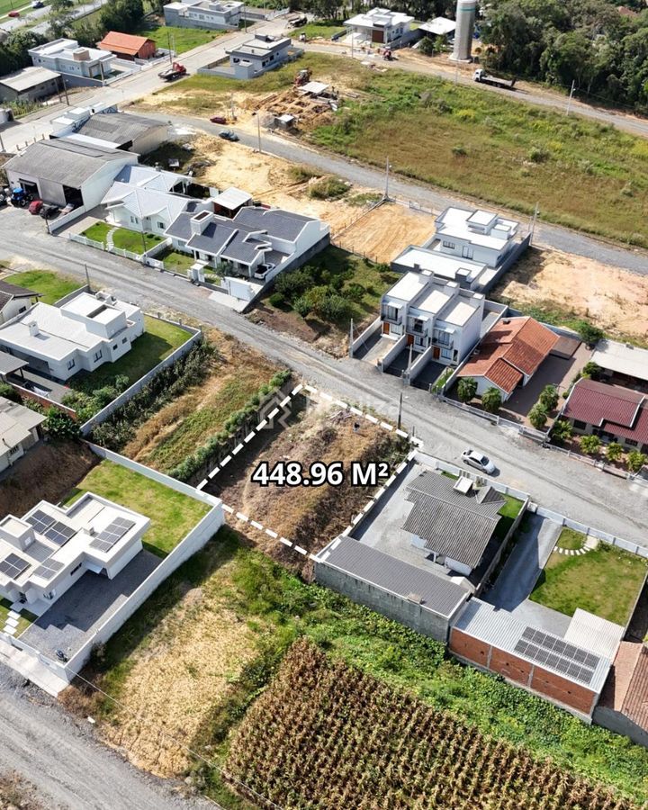 Oportunidade imperdível em Imbuia/SC! Terreno à venda localizado na Rua Vereador Olendino Caprestano Ferreira