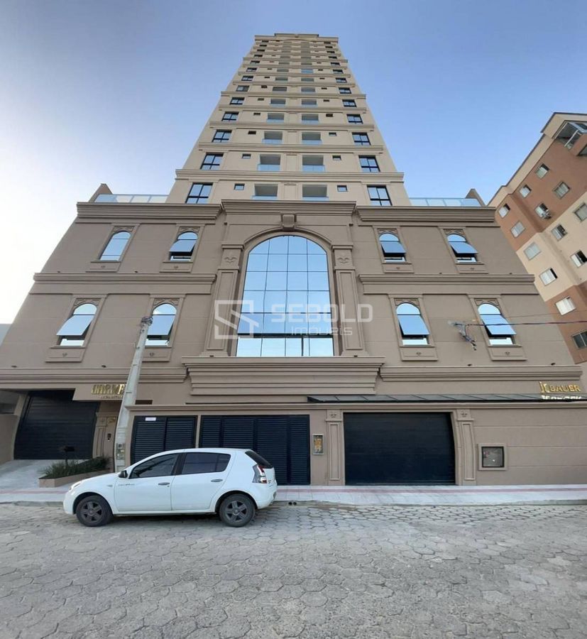 Apartamento no Bairro Morretes - Itapema