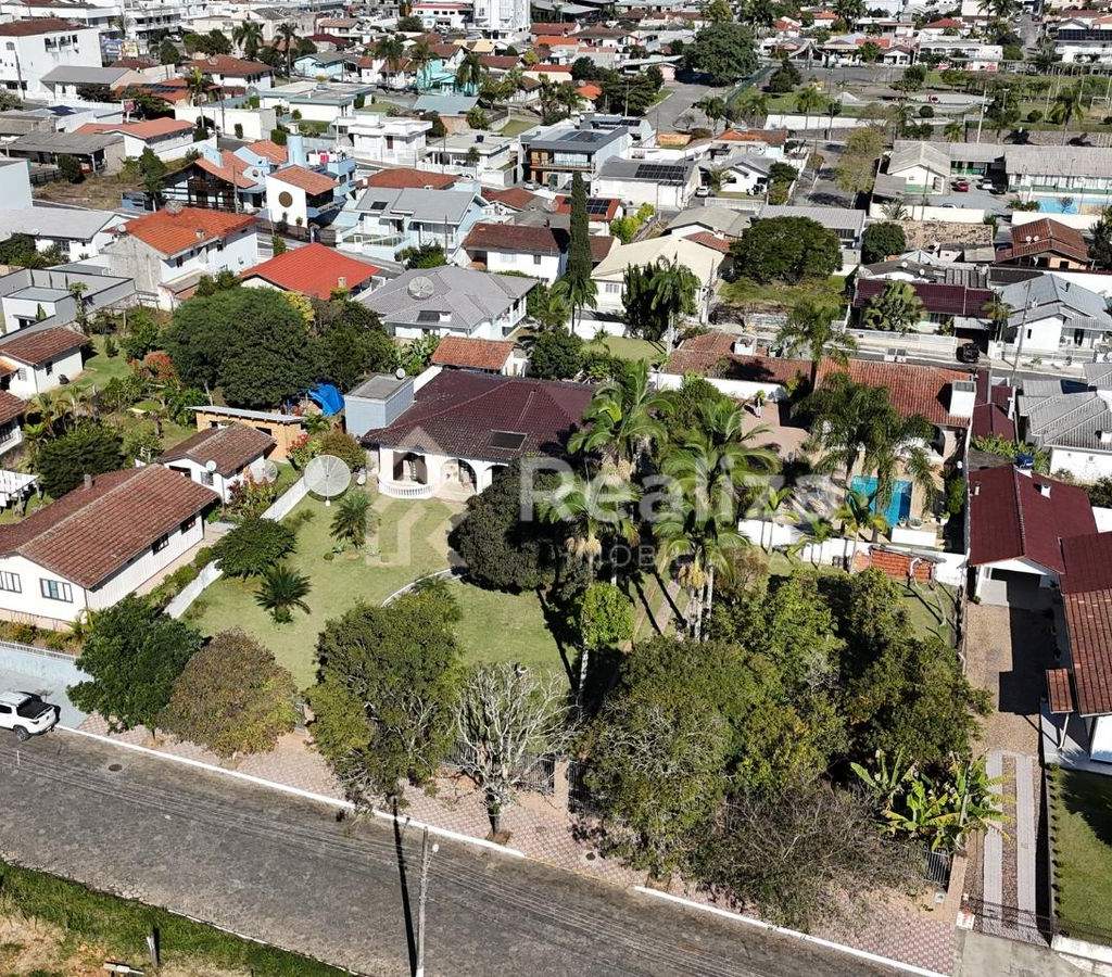 Casa à venda – Bairro Santo Antônio - 12