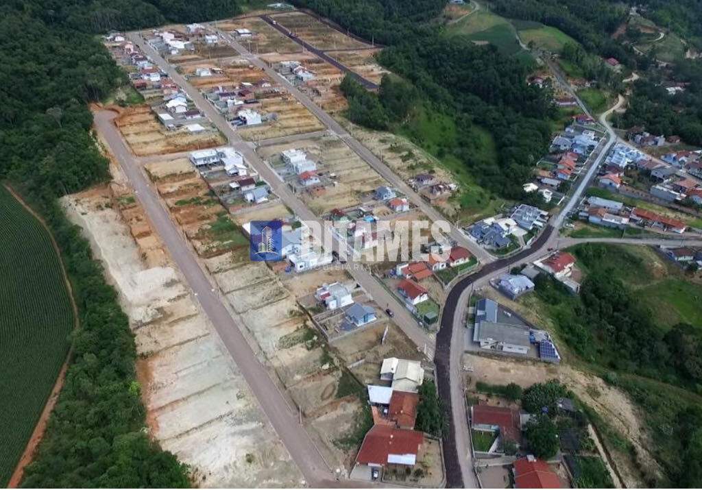 Terrenos no Loteamento Progresso no bairro Belo Horizonte - Agronômica - 2