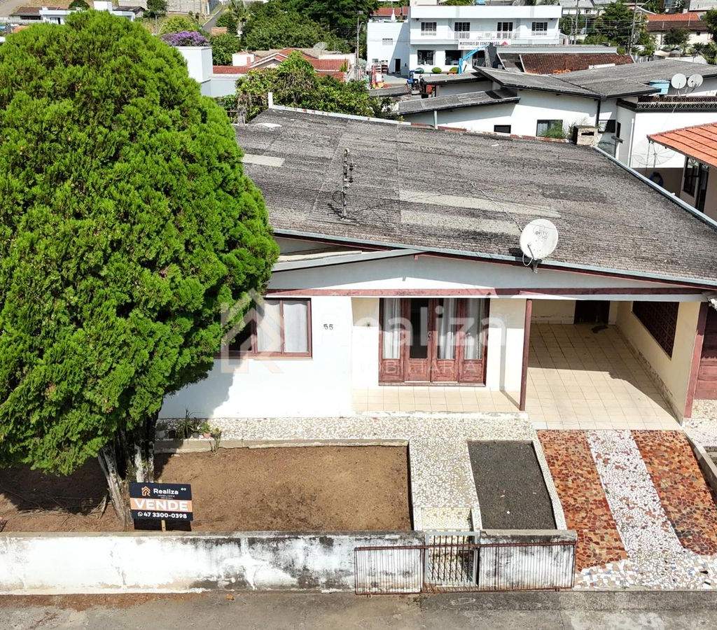 CASA À VENDA NO CENTRO DE PETROLÂNDIA-SC - 4