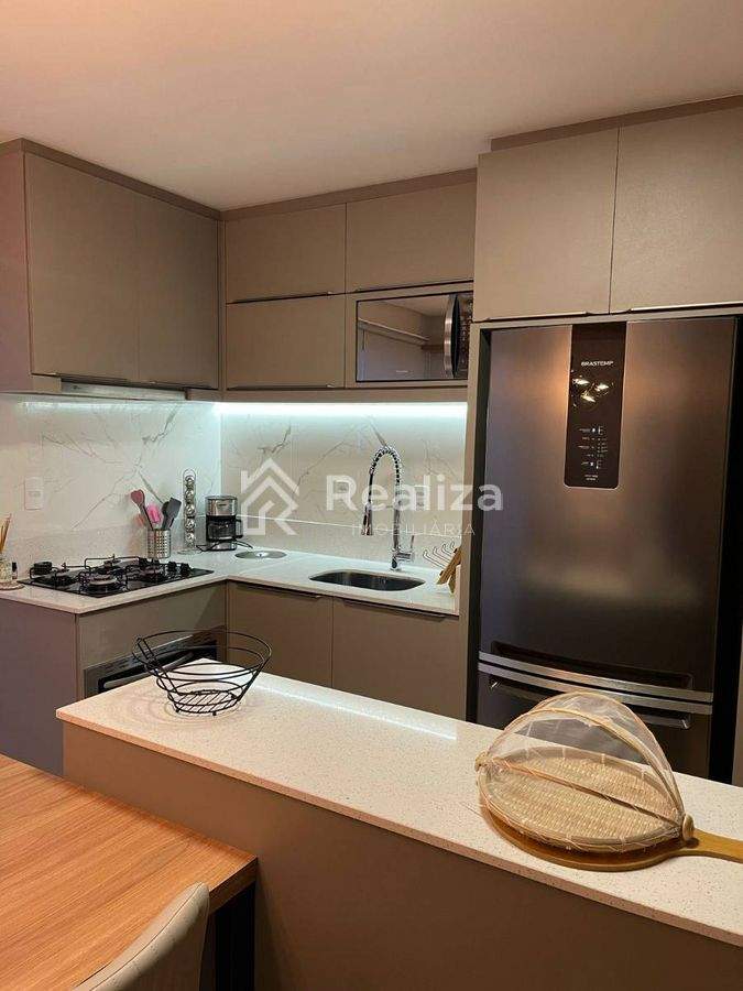 APARTAMENTO À VENDA EM BALNEÁRIO PIÇARRAS - 11