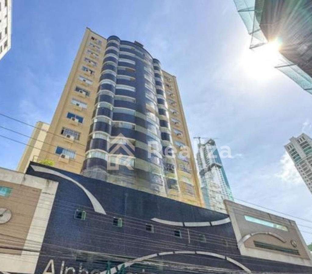 APARTAMENTO À VENDA EM BALNEÁRIO CAMBORIÚ - 1