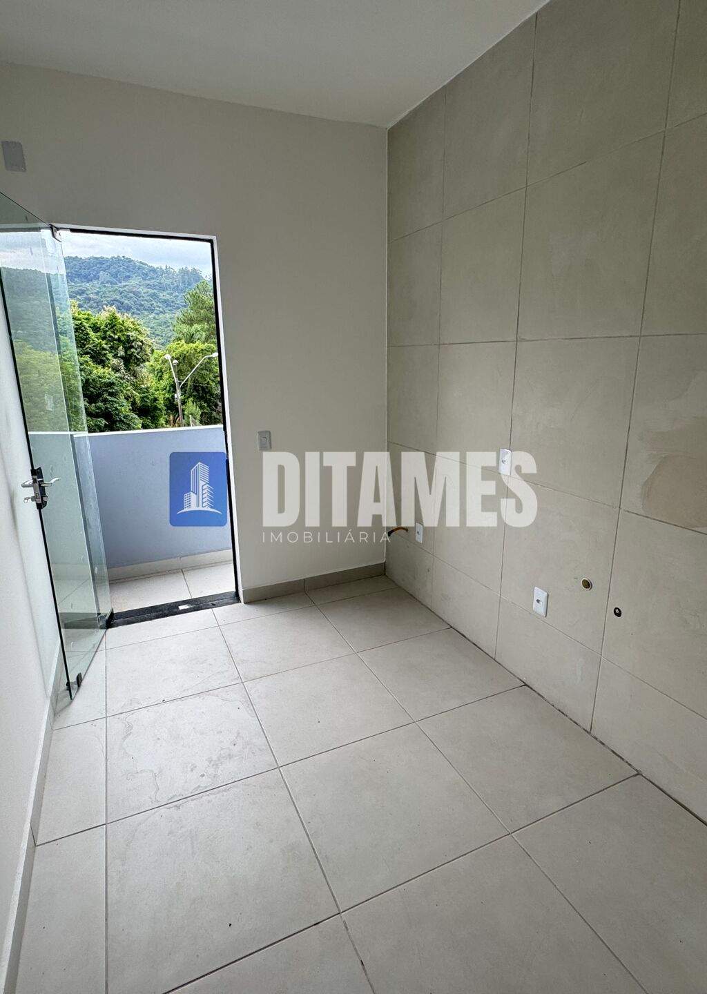 Sobrado Alto Padrão – LOTEAMENTO PARAÍSO VERDE - FUNDO CANOAS - 3