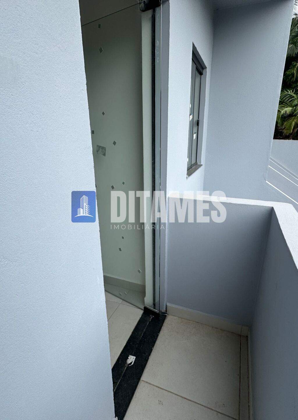 Sobrado Alto Padrão – LOTEAMENTO PARAÍSO VERDE - FUNDO CANOAS - 22