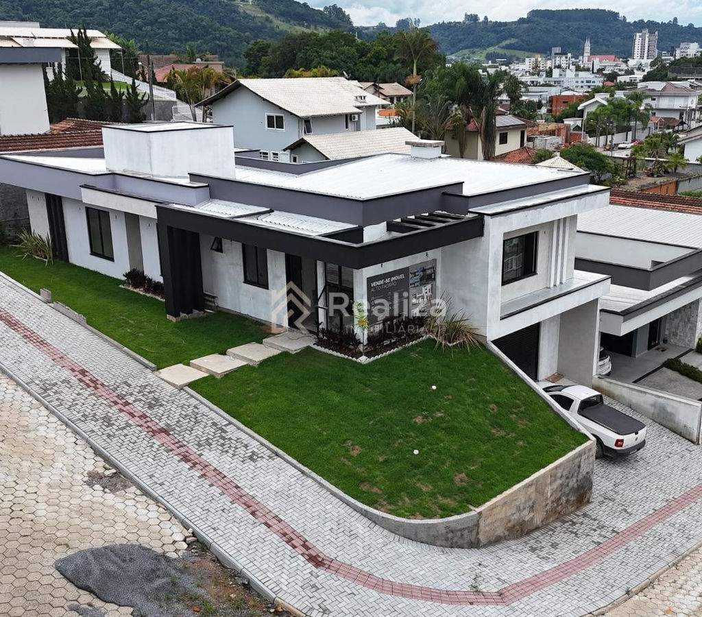 CASA À VENDA NO LOTEAMENTO PARQUE RESIDENCIAL SANTO ESTEVÃO - 1