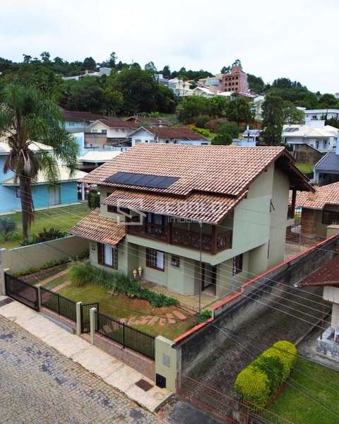 Casa de Alto Padrão no Bairro Eugênio Schneider - Rio do Sul - 2