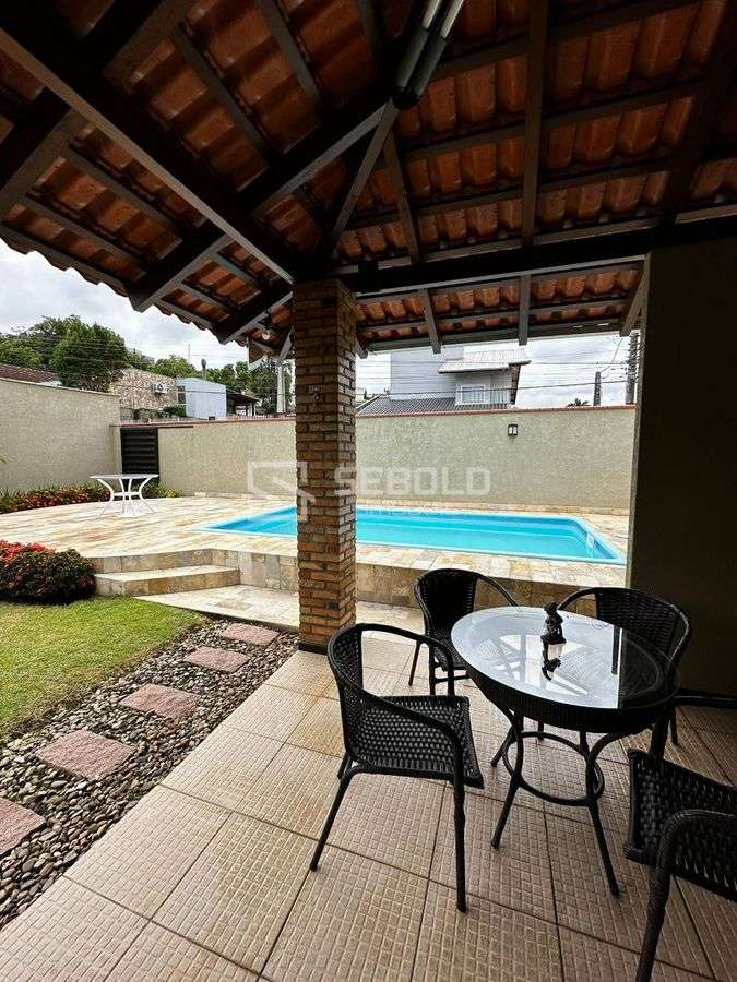 Casa de Alto Padrão no Bairro Eugênio Schneider - Rio do Sul - 12