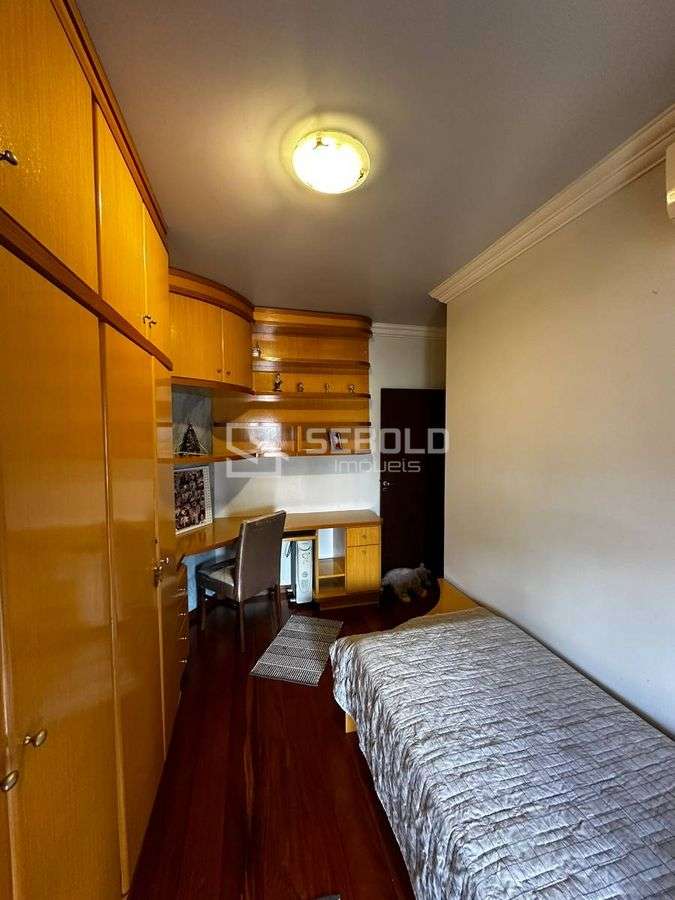 Casa de Alto Padrão no Bairro Eugênio Schneider - Rio do Sul - 19