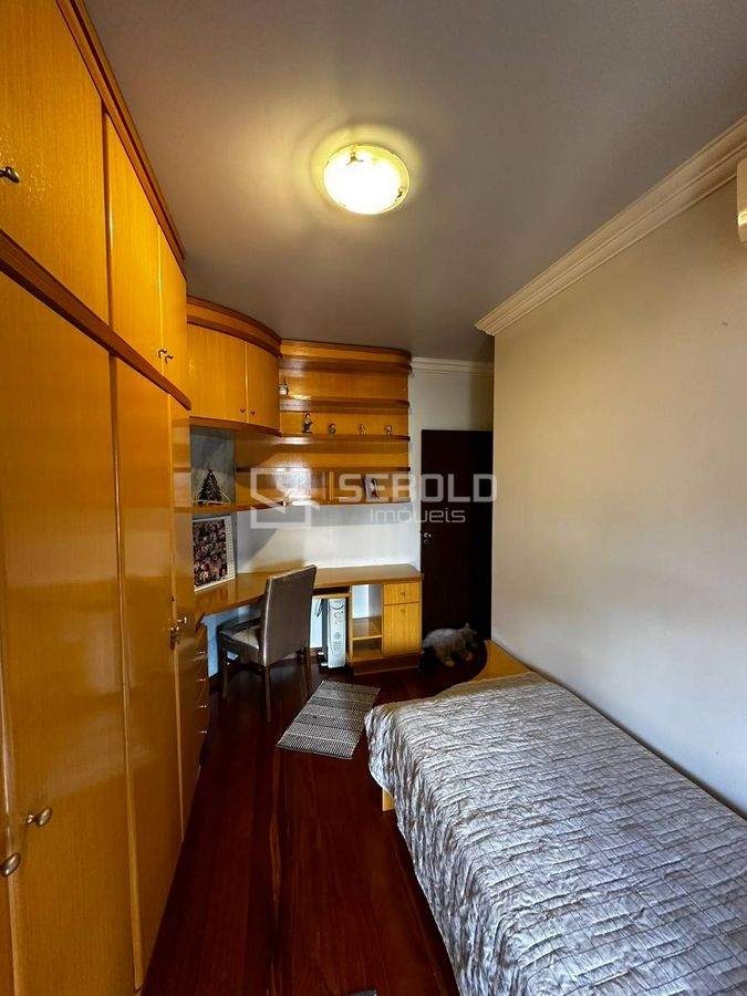 Casa de Alto Padrão no Bairro Eugênio Schneider - Rio do Sul - 19