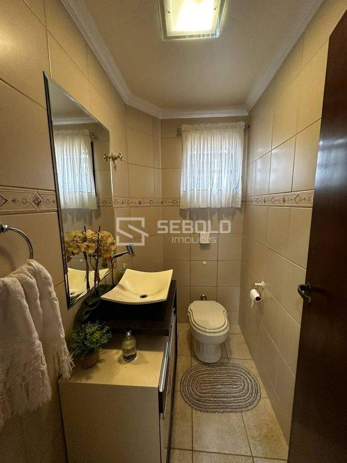 Casa de Alto Padrão no Bairro Eugênio Schneider - Rio do Sul - 22