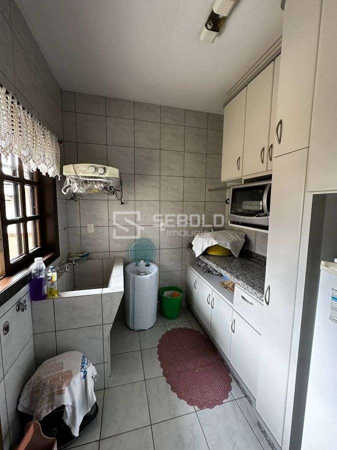 Casa de Alto Padrão no Bairro Eugênio Schneider - Rio do Sul - 23