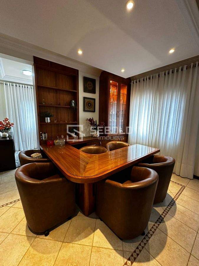 Casa de Alto Padrão no Bairro Eugênio Schneider - Rio do Sul - 4