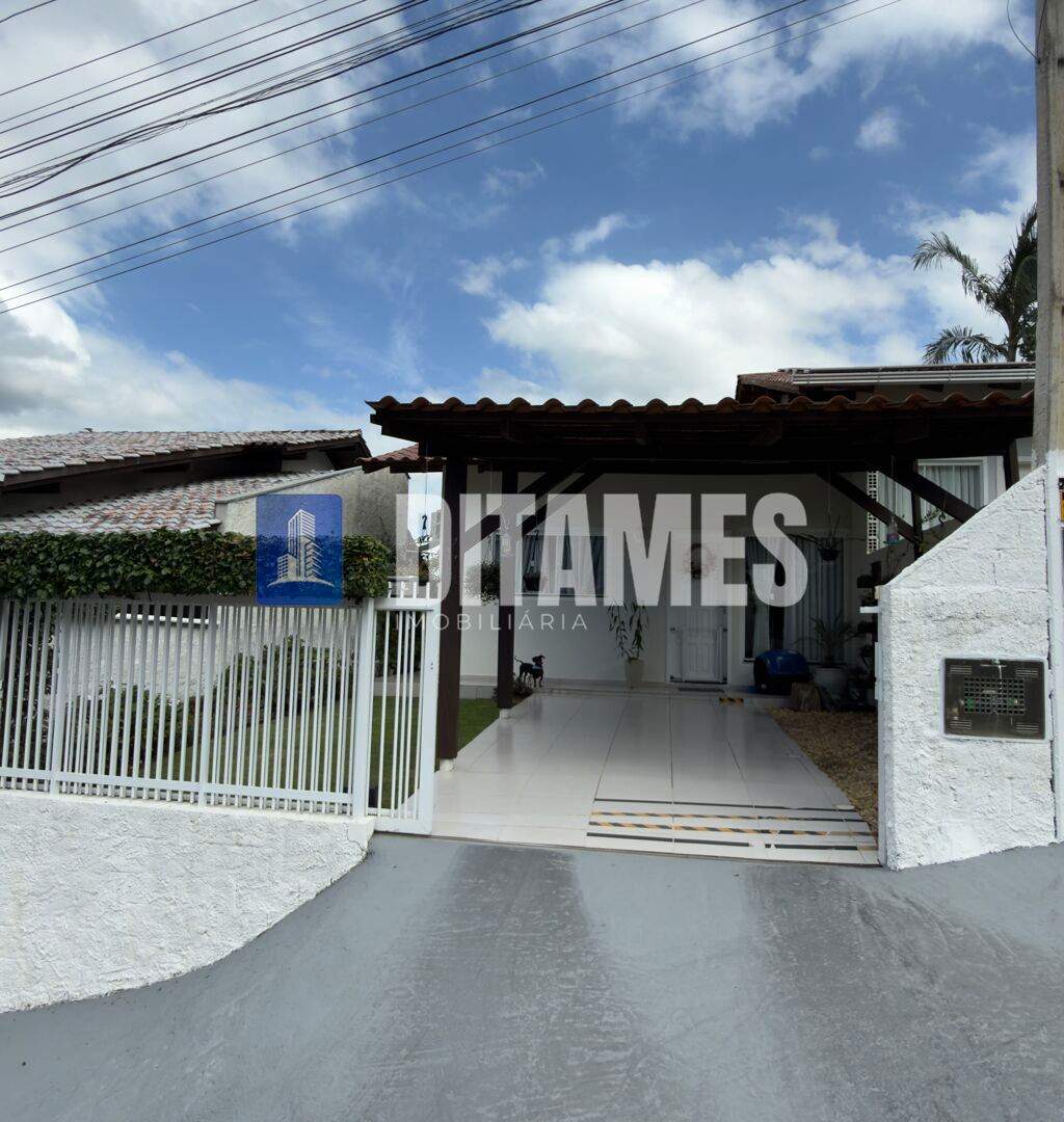 CASA A VENDA EM RIO DO SUL BAIRRO SUMARÉ - 2