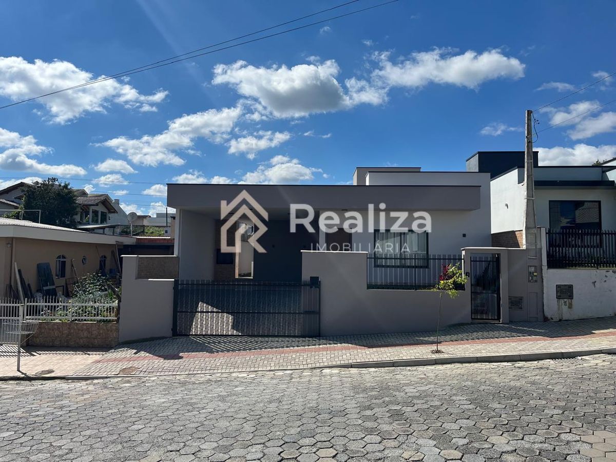 Casa à venda em Ituporanga – Jardim América