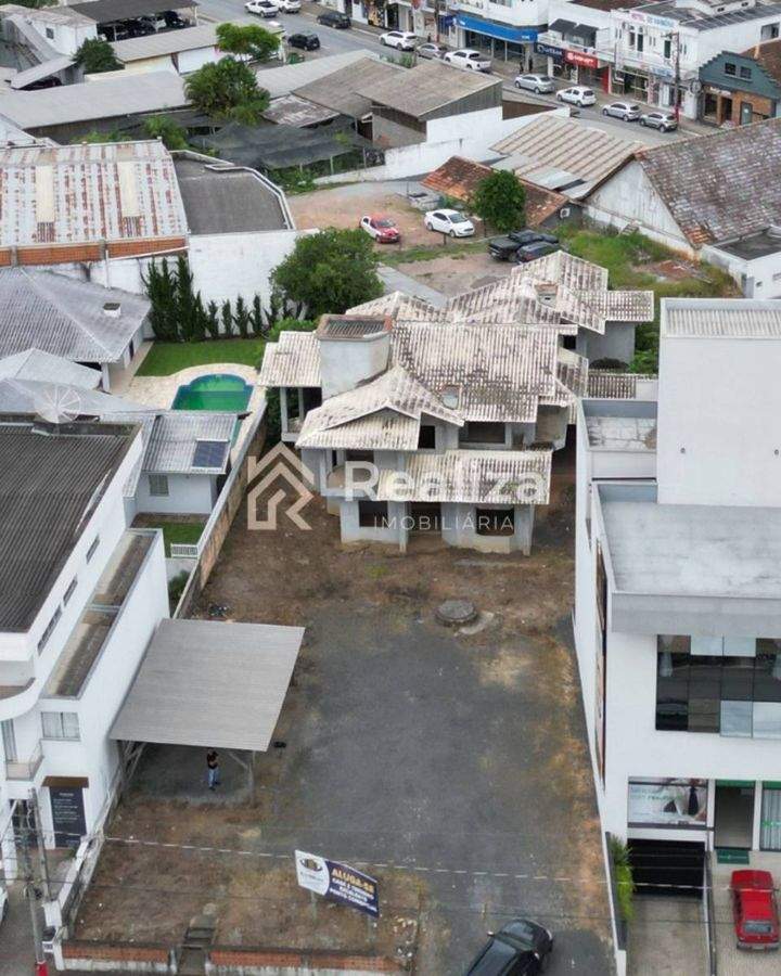 TERRENO À VENDA NO CENTRO DE ITUPORANGA-SC - 400 m² - 2