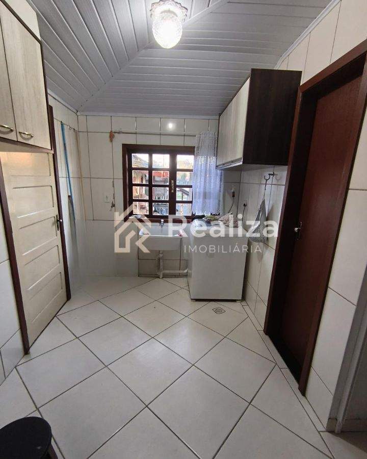 Casa à venda no coração de Imbuia! - 2