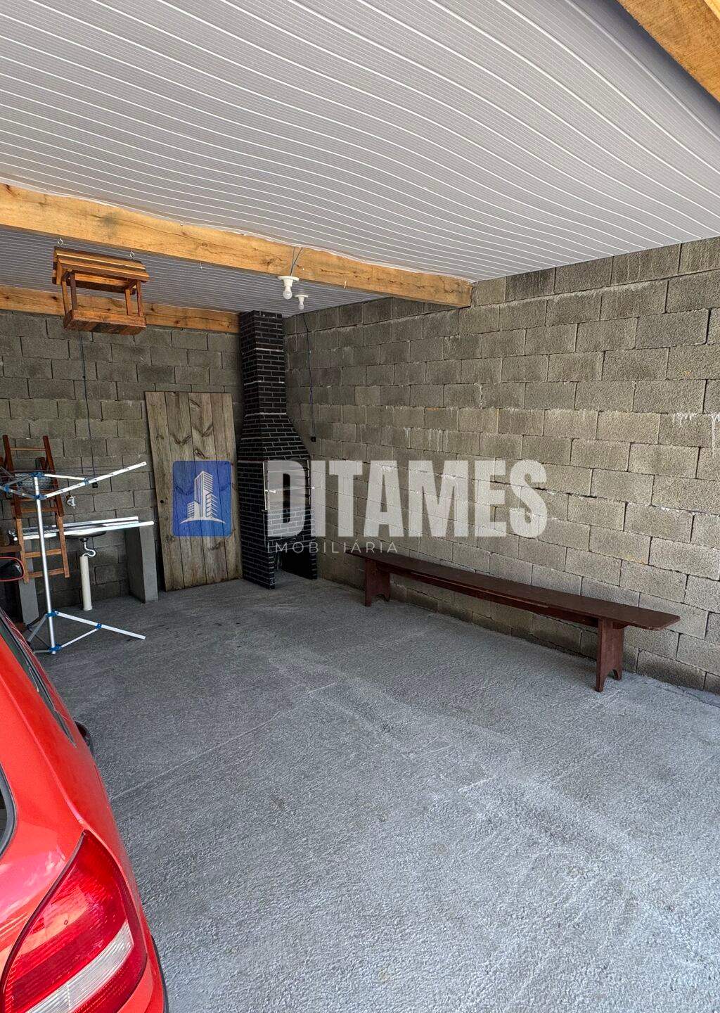 Casa Padrão com ampla área no Bairro Valada Itoupava - 6