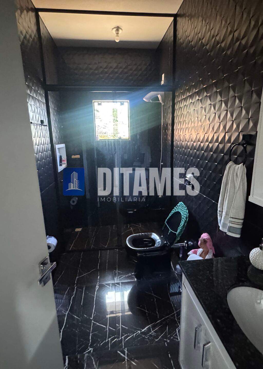 Casa Padrão com ampla área no Bairro Valada Itoupava - 14