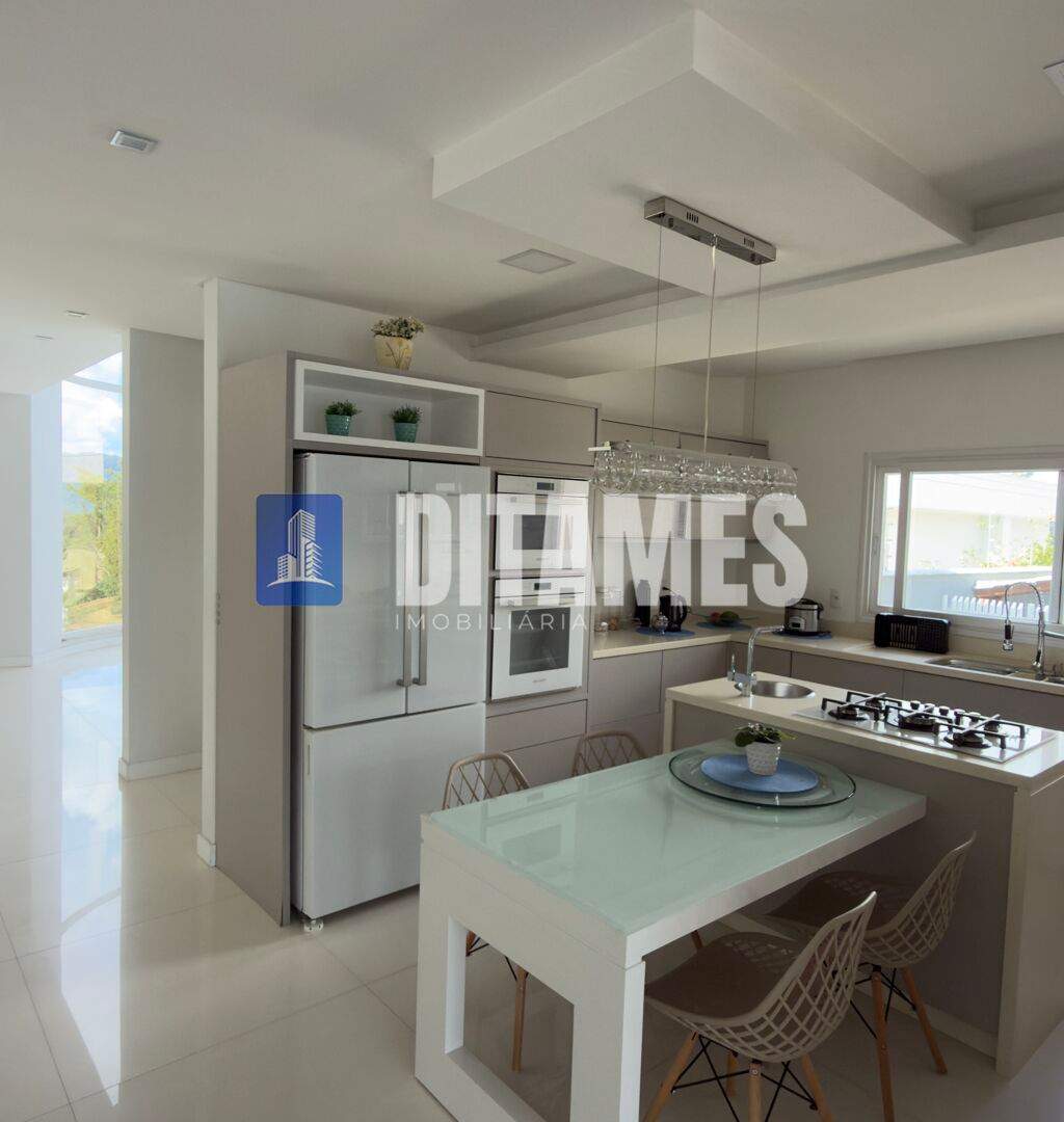 Casa Alto Padrão - Sumaré, em Rio do Sul – SC - 28