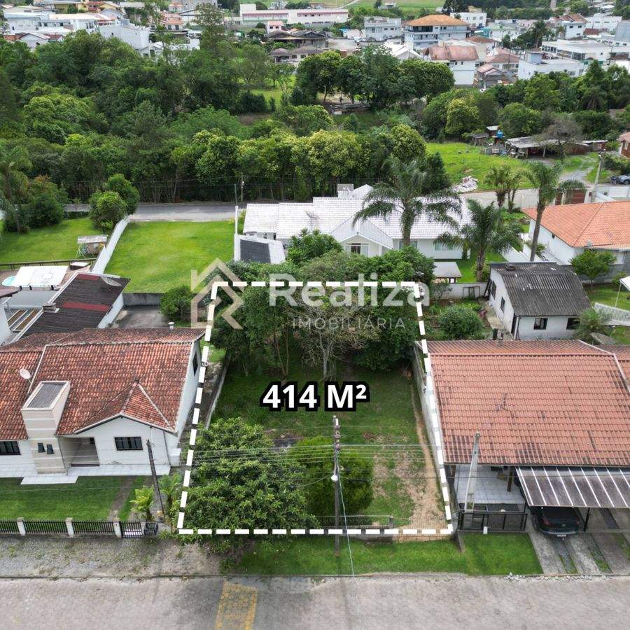 TERRENO À VENDA NO CENTRO DE IMBUIA-SC - 414 m² - 3
