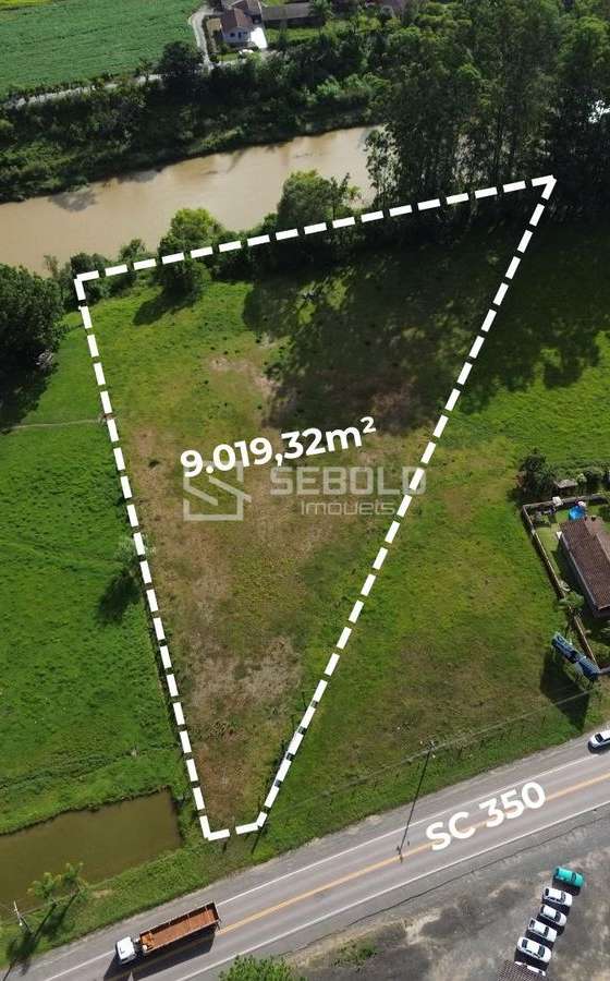 Terreno Comercial no Bairro Santa Teresa - Aurora