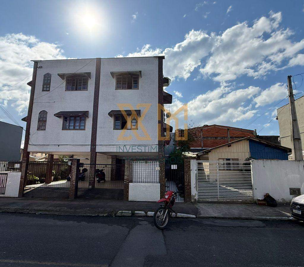 Prédio à Venda em Balneário Camboriú - 2