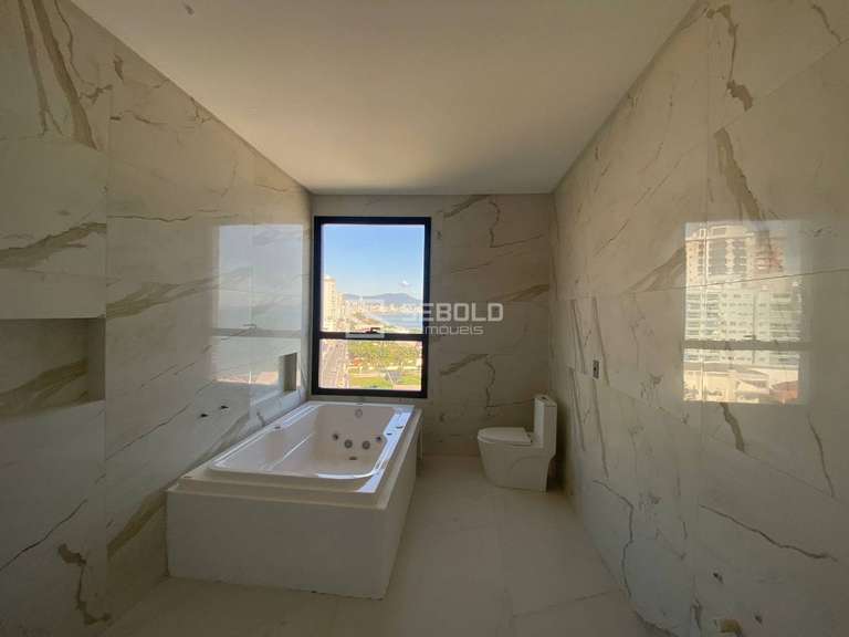 Apartamento com 04 Suítes em Perequê - Porto Belo - 10