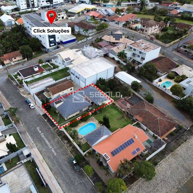 Imóvel com Potencial Comercial Ou Residencial no Centro de Ituporanga - 2