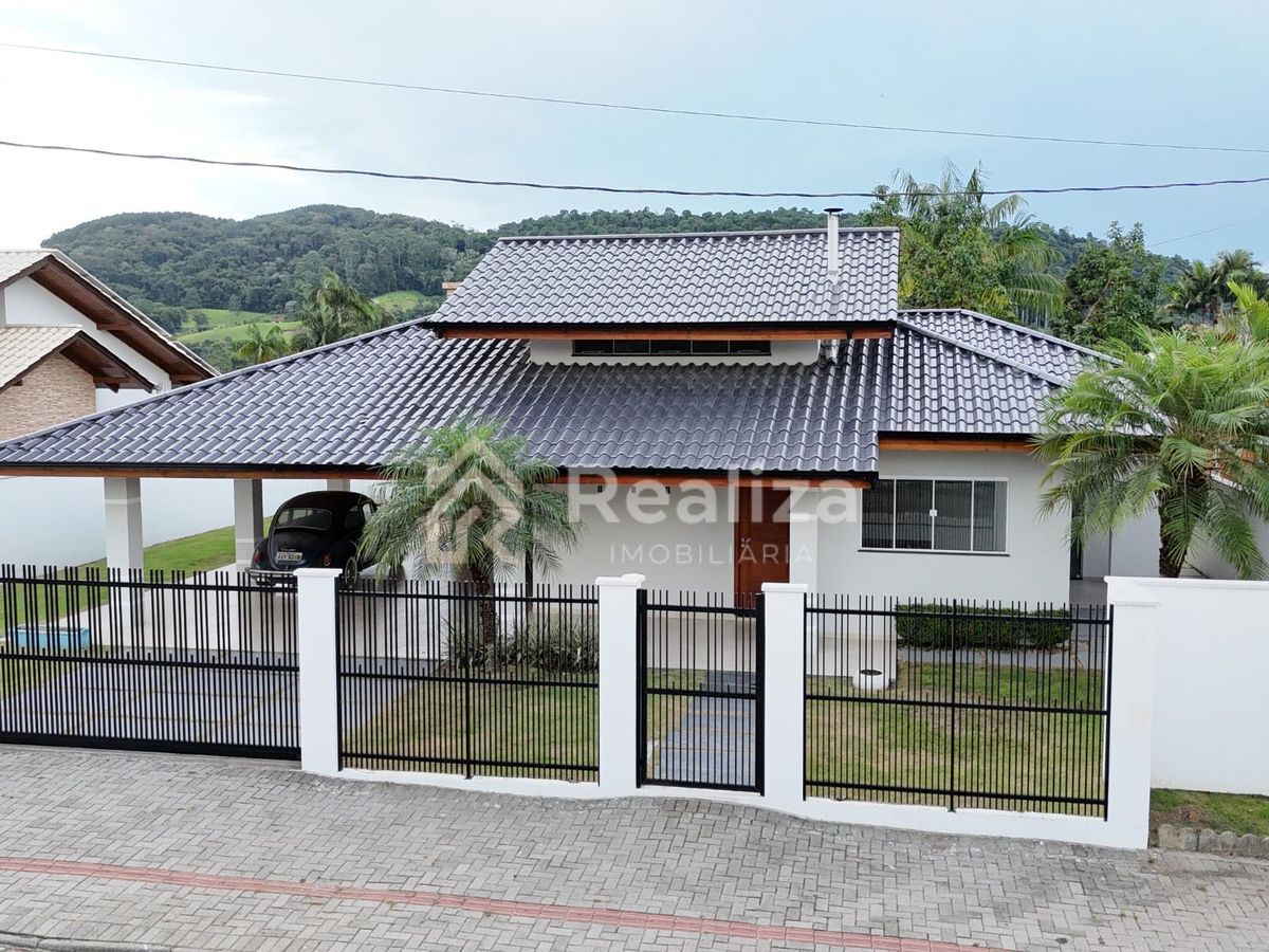 CASA À VENDA NO BAIRRO NOSSA SENHORA DE FÁTIMA, ITUPORANGA-SC