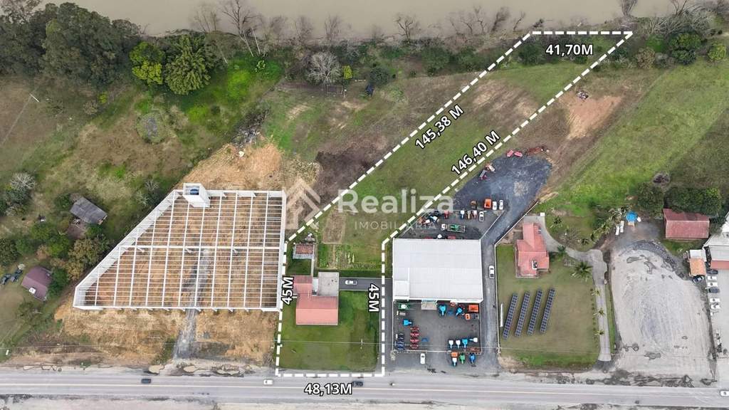 Amplo Terreno com Casa em Santa Tereza - 1
