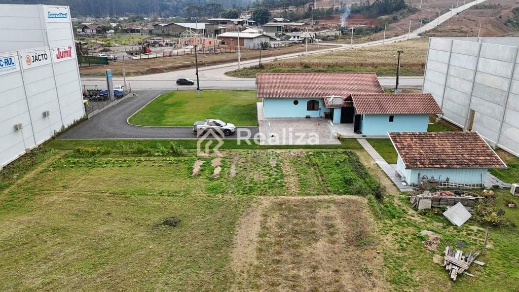 Amplo Terreno com Casa em Santa Tereza - 2
