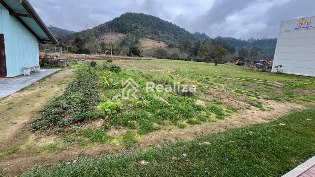 Amplo Terreno com Casa em Santa Tereza - 3
