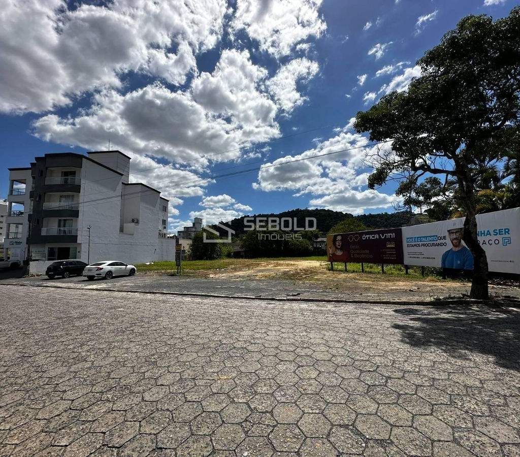 Terreno com Ótima Visibilidade no Centro de Ituporanga - 4