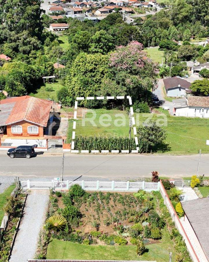 TERRENO À VENDA NO CENTRO DE IMBUIA-SC - 360 m² - 4