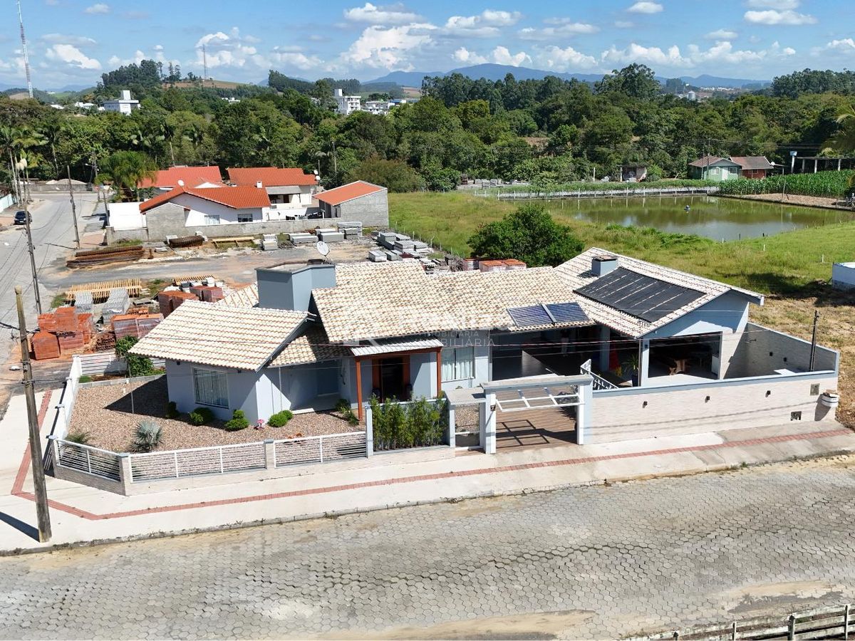 Casa à venda com exclusividade!