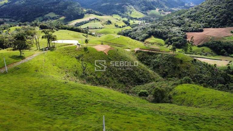 Terreno Rural em Leoberto Leal - 3